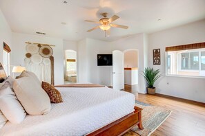 Interior - Mountaintop Ramona Home: Private Pool, Near Lake! (Ramona)