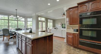 4 Mi to Branson Landing: Huge Home w/ Game Room!