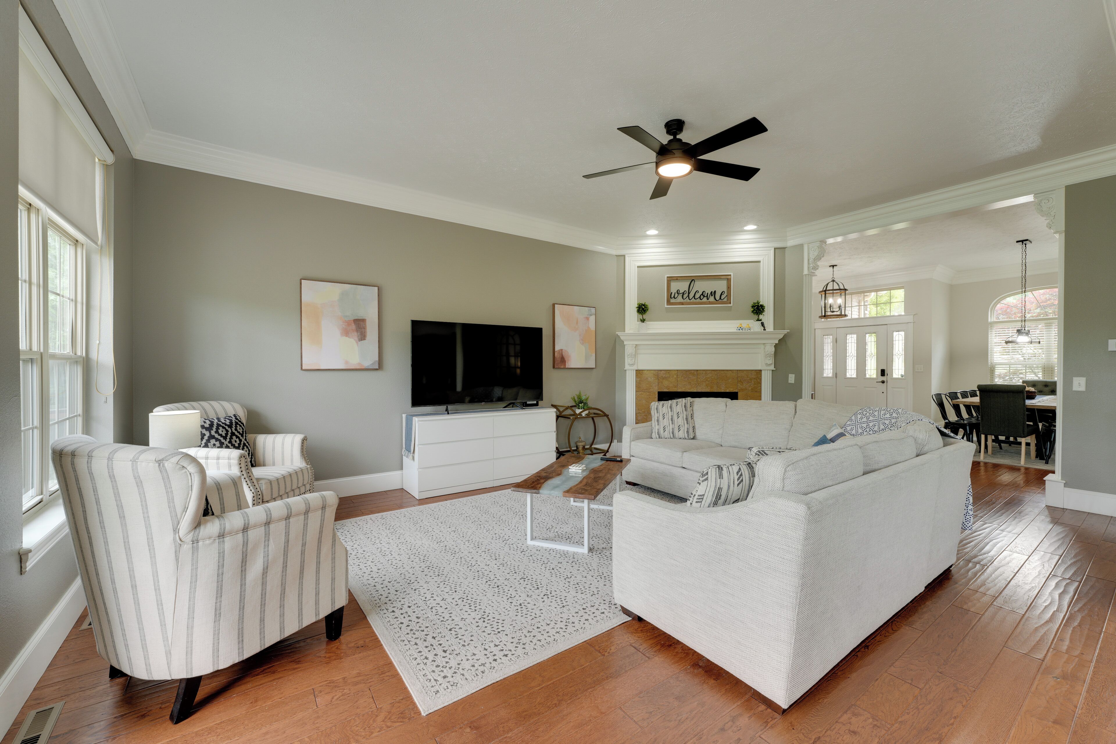 Magnificent Branson Hideaway w/ Game Room!