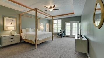 House (6 Bedrooms) | Interior