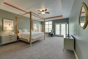 House (6 Bedrooms) | Interior