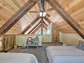 Interior - Luxury Retreat: Custom Mi-wuk Village Cabin! (Mi-Wuk Village)