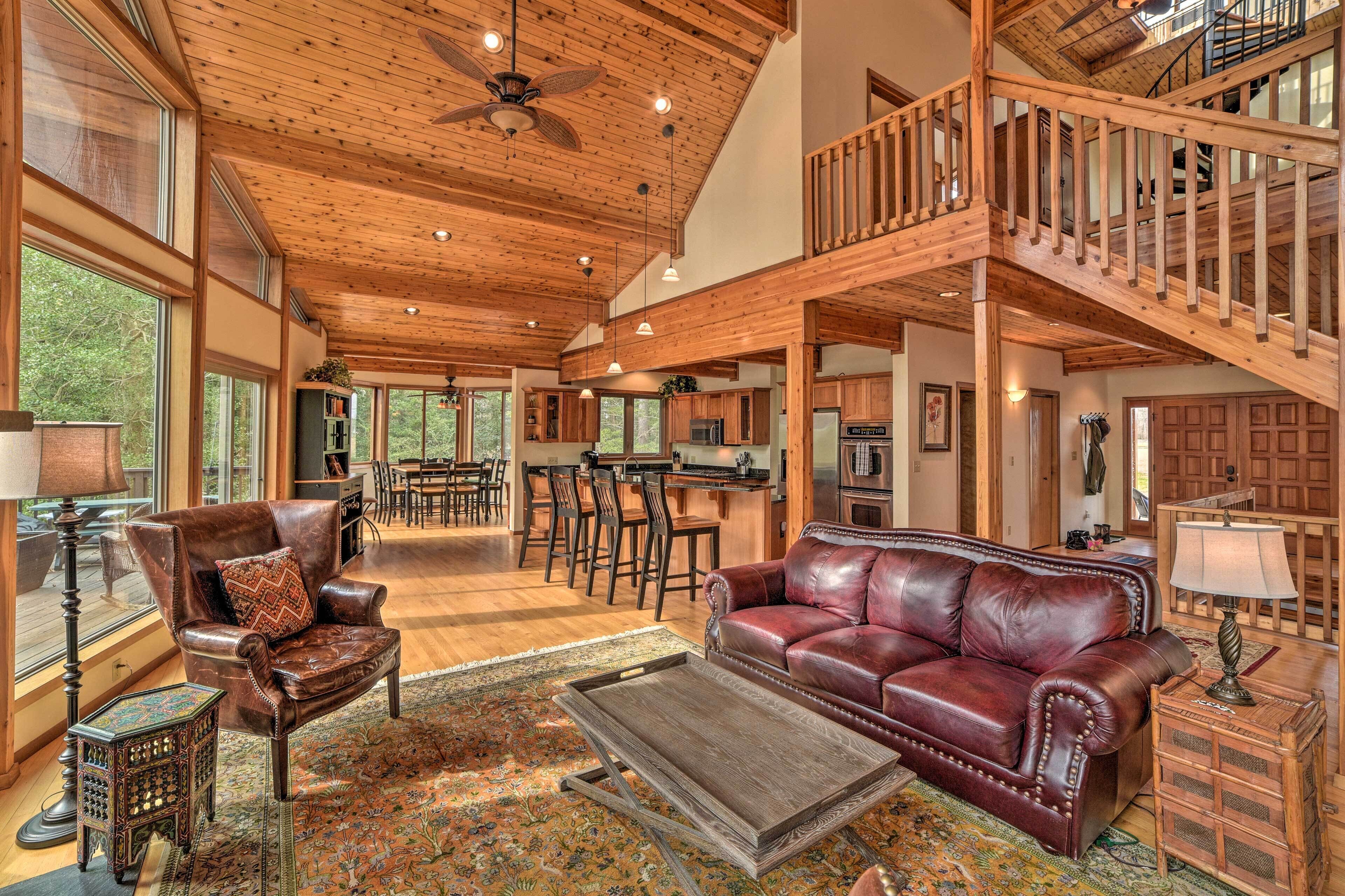 Waterfront Cottage w/ Fishing Dock & Fireplace!