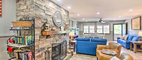 Apartment (2 Bedrooms) | Front of property