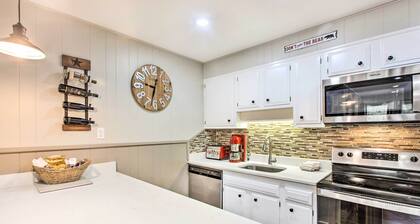 Main St Red River Ski Condo w/ Mountain View!