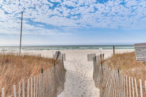 Orange Beach Retreat w/ 4 Pools - Walk to Beach!