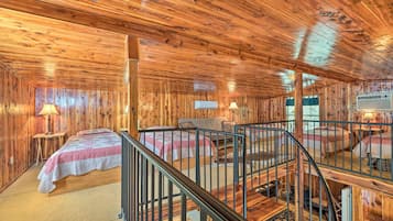 House (0 Bedroom) | Interior