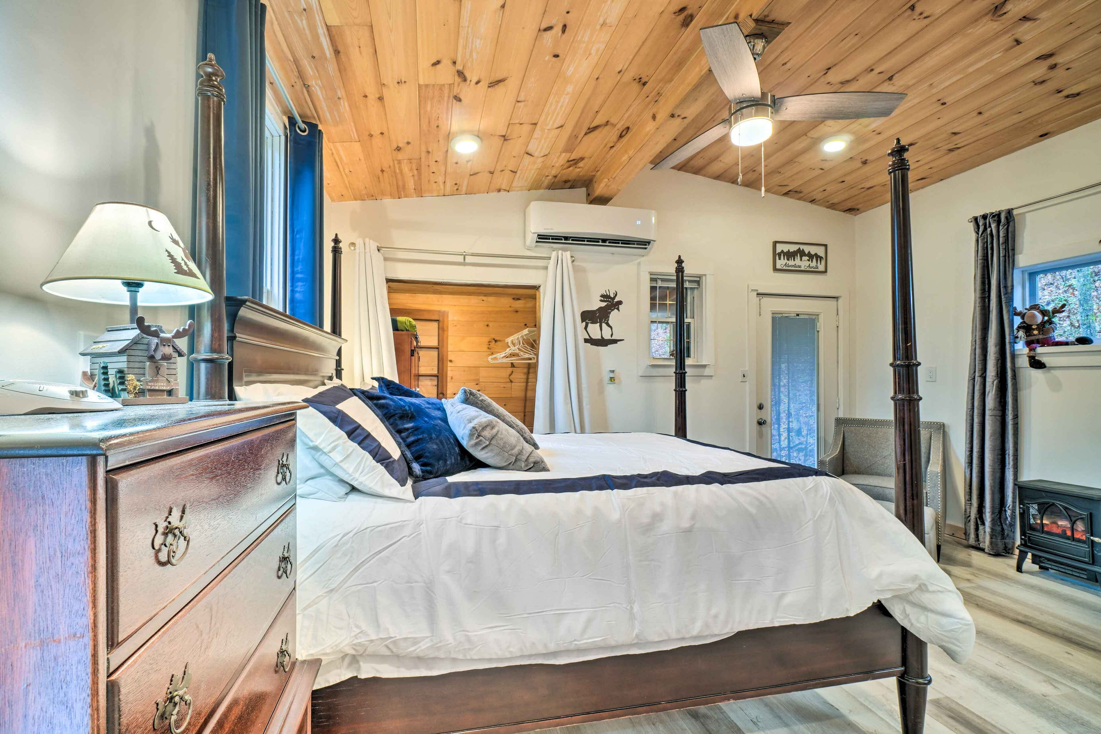 Peaceful Knoxville Hideaway: 8 Mi to Dtwn!