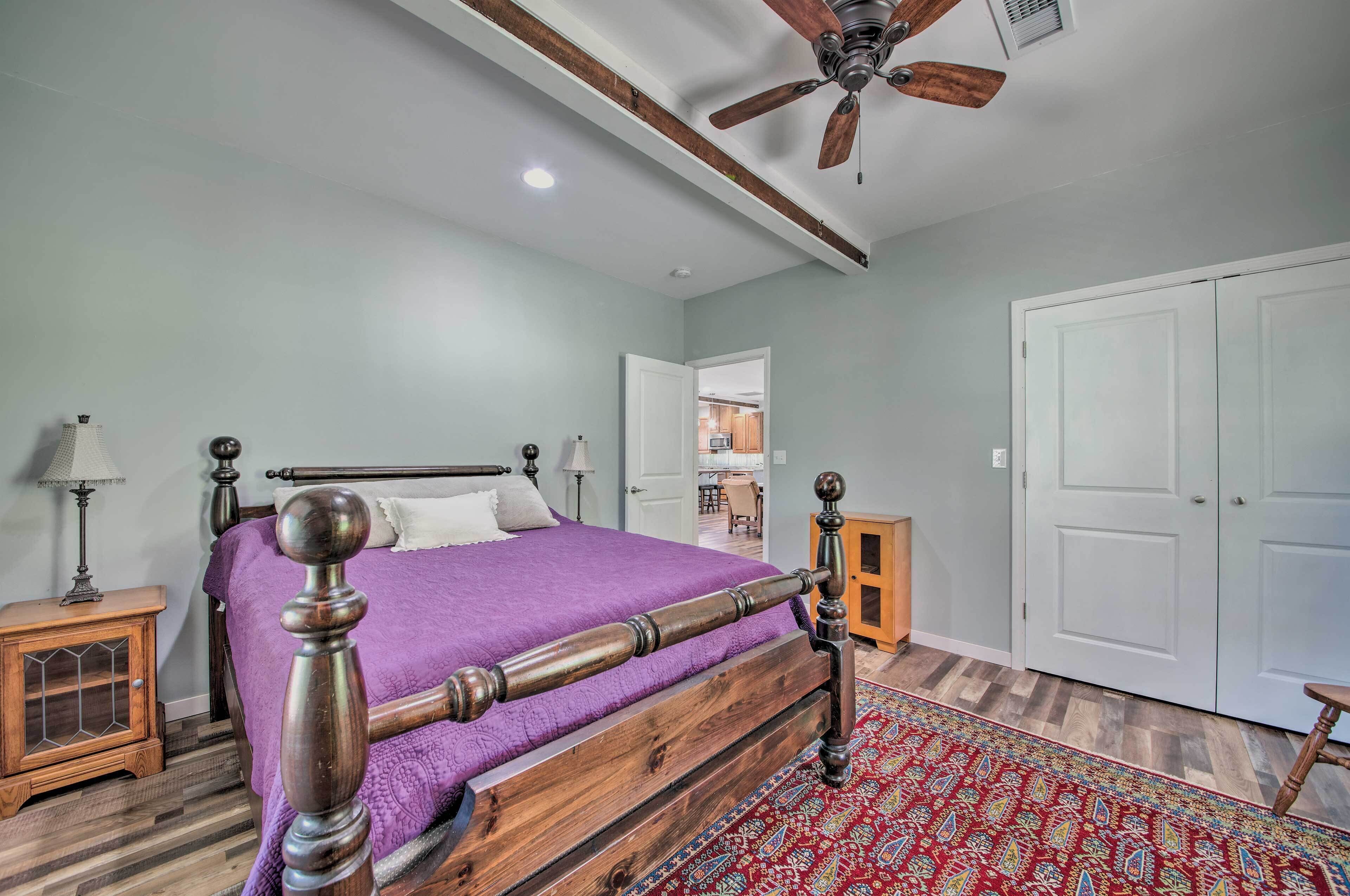 House (2 Bedrooms) | Interior