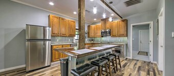 Peaceful Guest Home w/ Patio on 152-acre Farm