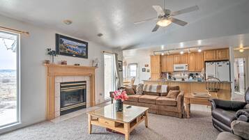 House (5 Bedrooms) | Front of property