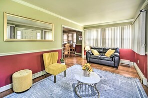 House (2 Bedrooms) | Interior