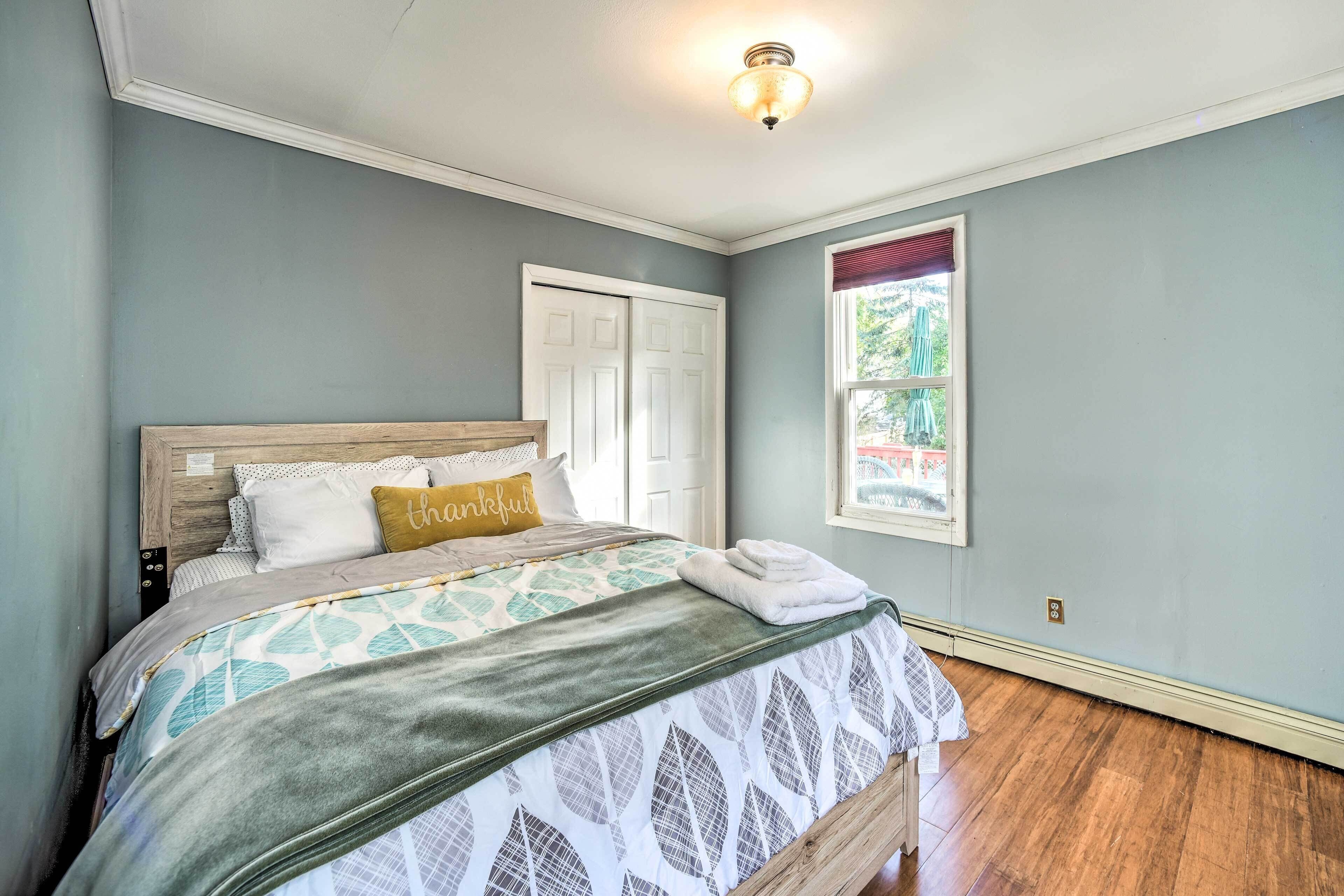 House (2 Bedrooms) | Interior