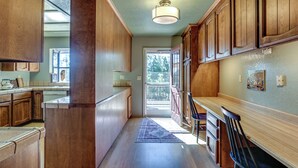 Nhà (3 Bedrooms) | Nội thất