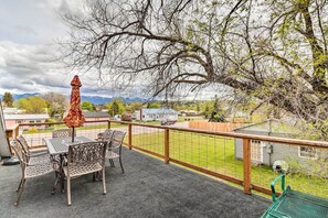 Outdoor dining - Pet-friendly Home w/ Yard & Mountain Views! (Polson)