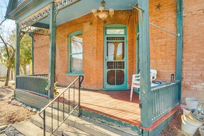 Apartment (1 Bedroom) | Interior - Walk to Royal Gorge Railroad! Colorado Base Camp (Canon City)