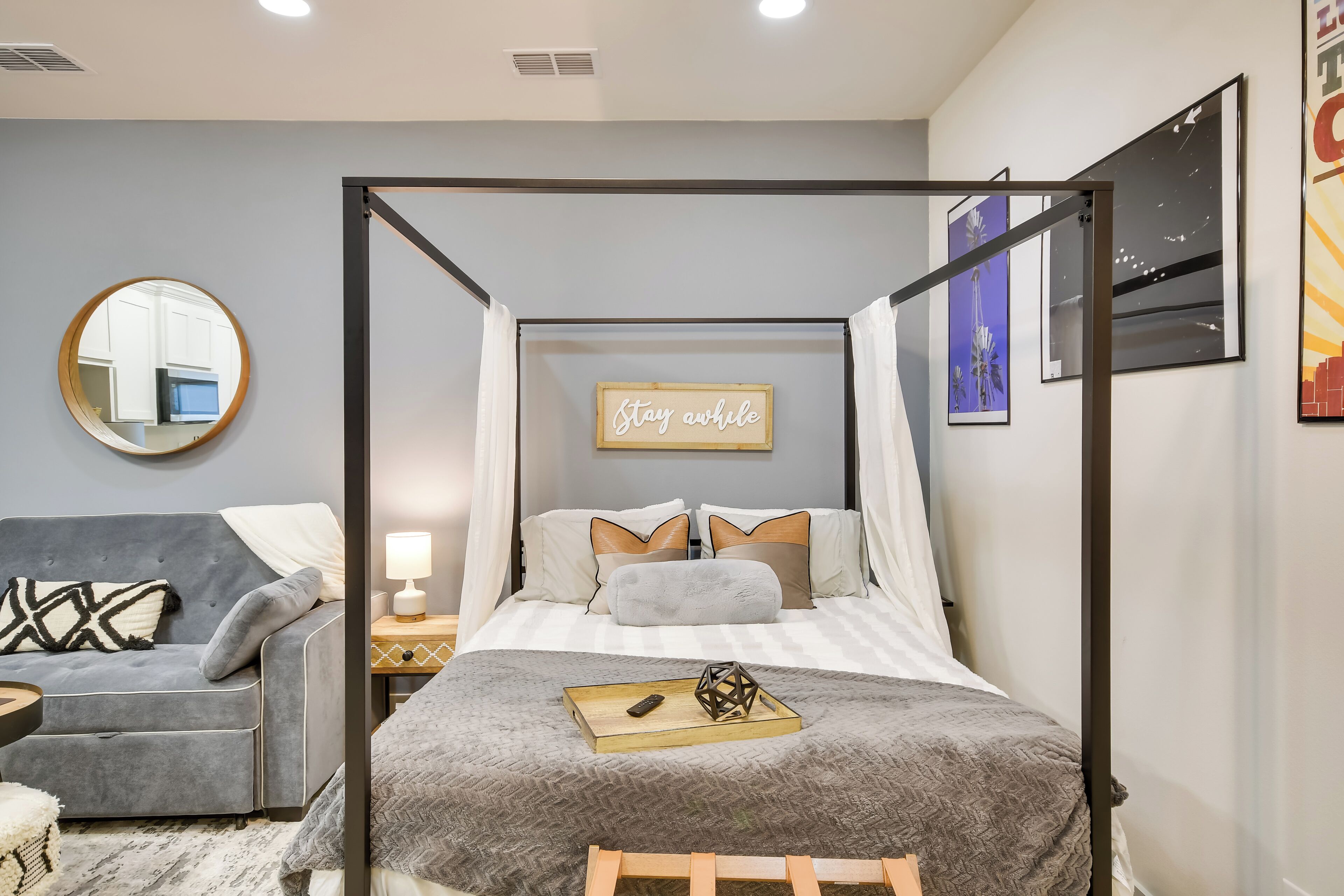 Apartment (0 Bedroom) | Interior