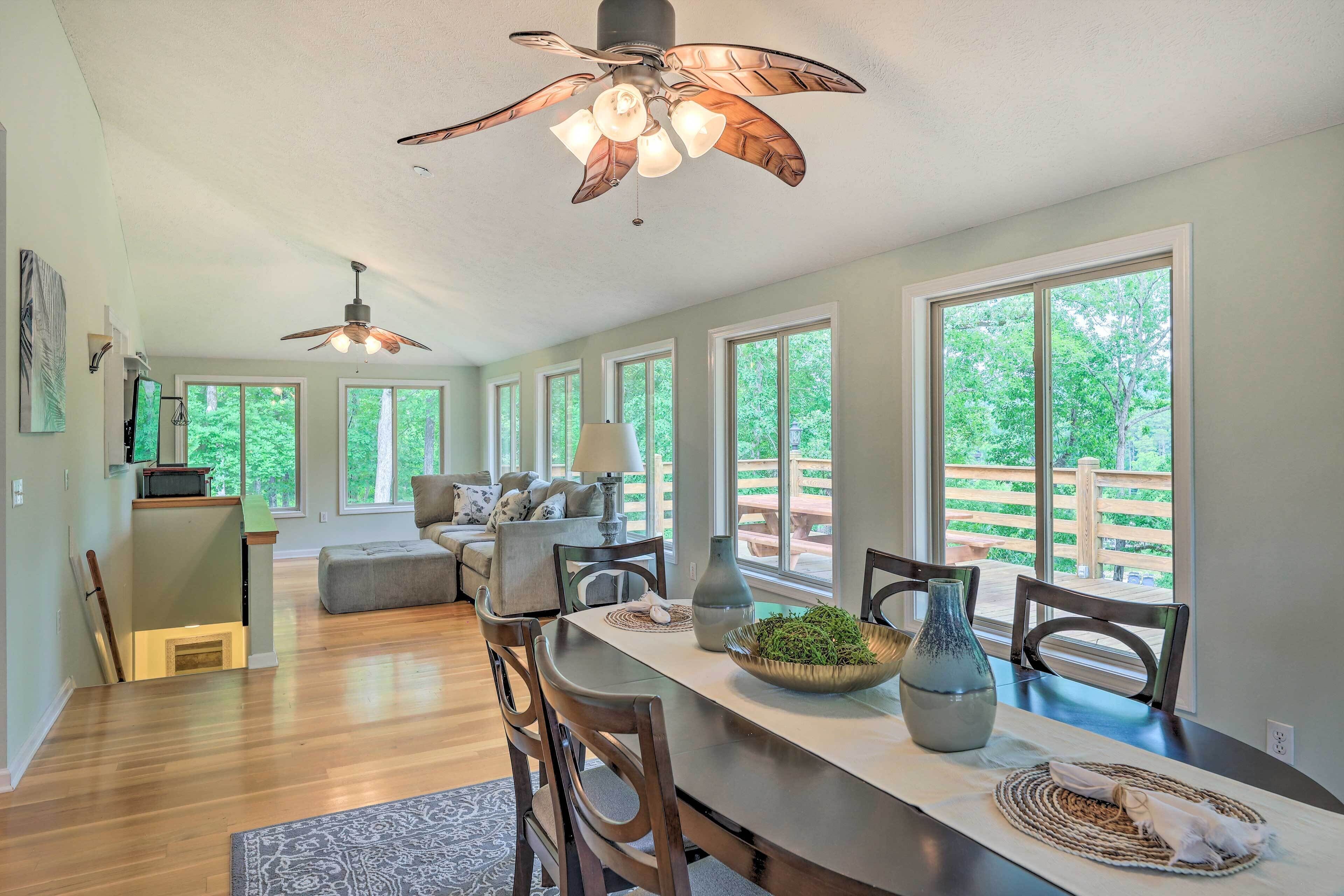 House (4 Bedrooms) | Interior