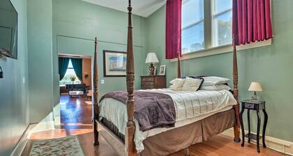 Renovated Historic Cottage ~ 4 Mi to Peoria!