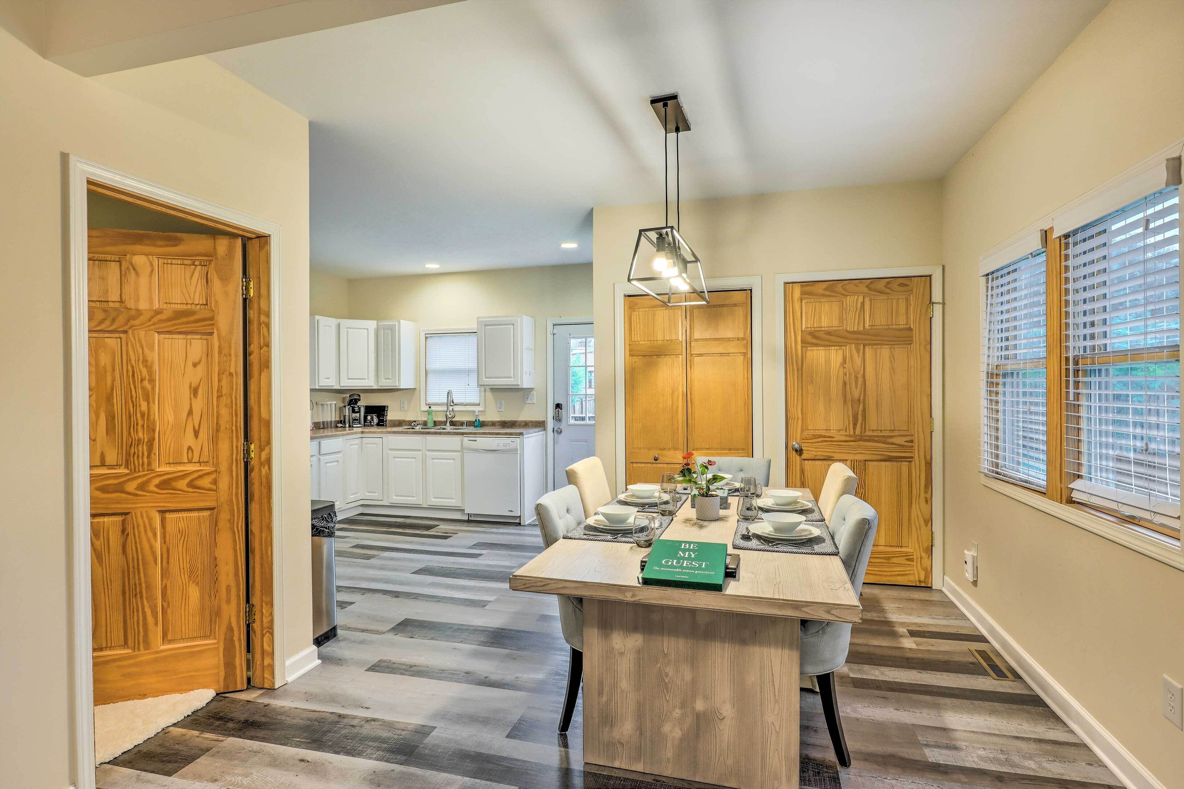 Renovated Lake Geneva Home Near Dtwn + Beach!