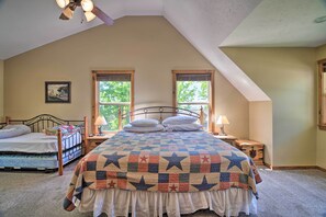 4 間臥室、熨斗/熨衣板、床單