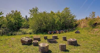 Quaint Asheboro Home ~ 1 Mi to North Carolina Zoo!