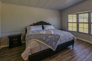 House (3 Bedrooms) | 3 bilik tidur, ruang kerja komputer riba, seterika/papan seterika