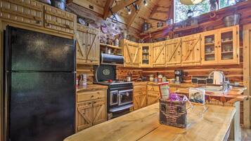 Rumah (2 Bedrooms) | Interior