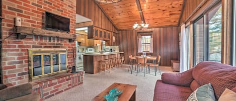 House (3 Bedrooms) | Front of property