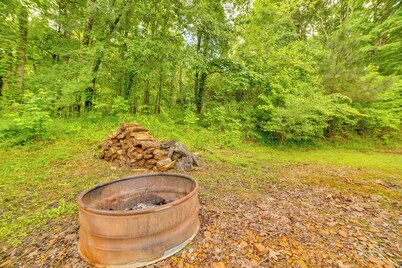 鄉村小屋，位於農場上，距離肯塔基湖約4英里!