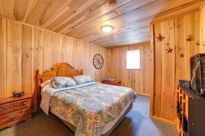 House (1 Bedroom) | Interior