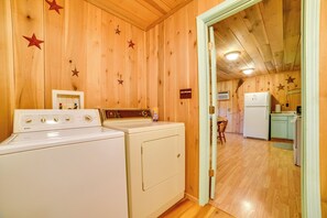 House (1 Bedroom) | Interior