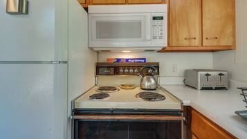 Rumah (1 Bedroom) | Interior