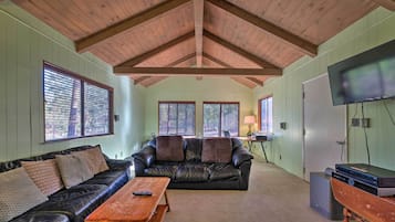 House (1 Bedroom) | Interior