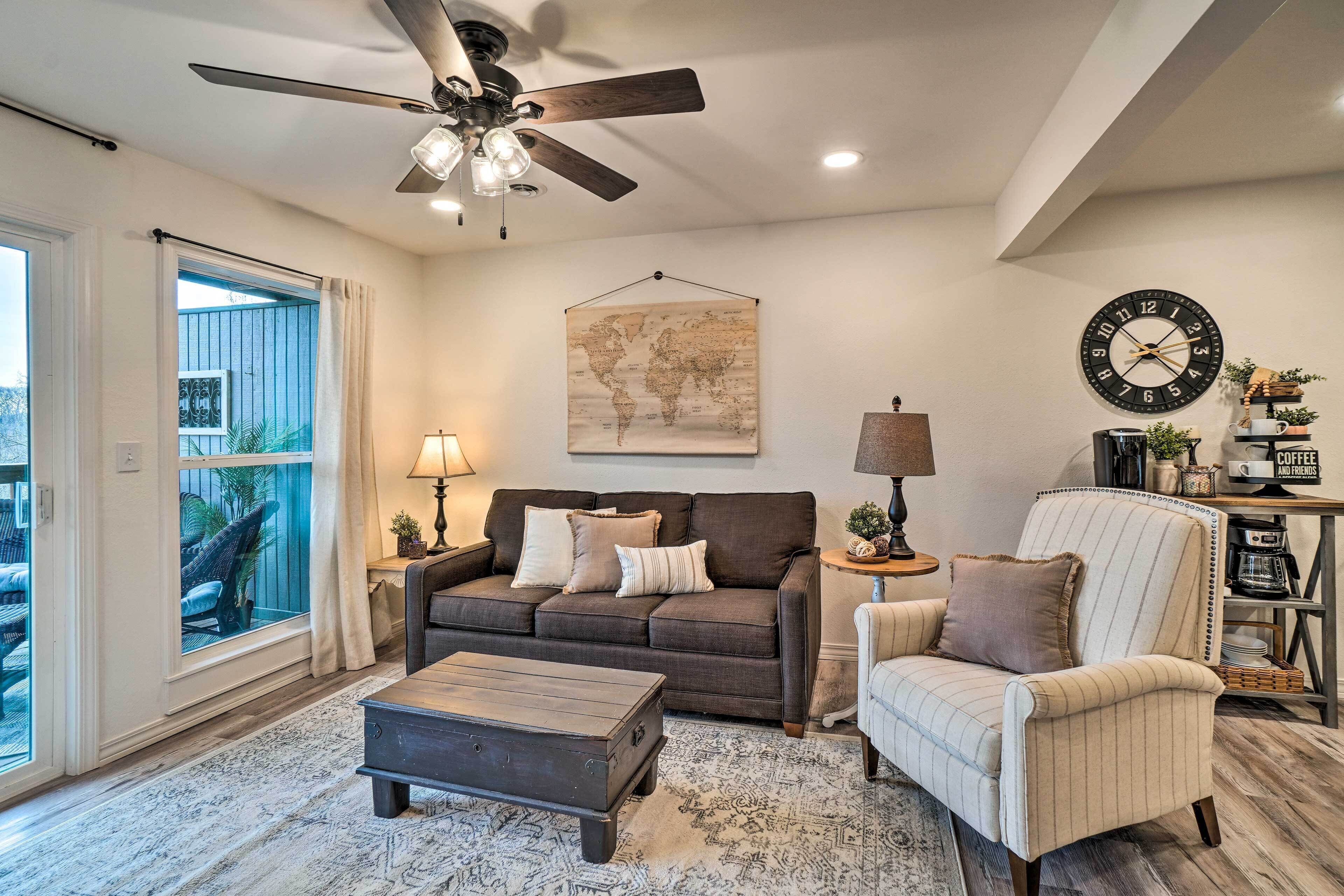 Serene Family Condo w/ Balcony & Fireplace!