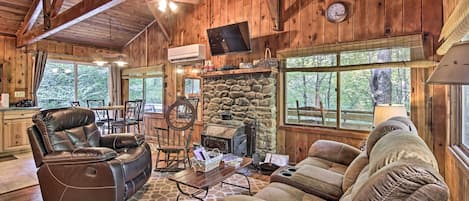 House (2 Bedrooms) | Front of property