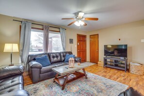 House (3 Bedrooms) | Front of property