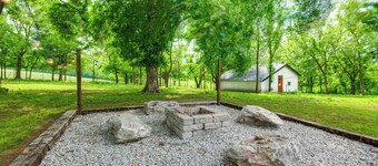 Spacious Missouri Vacation Rental w/ Fire Pit!