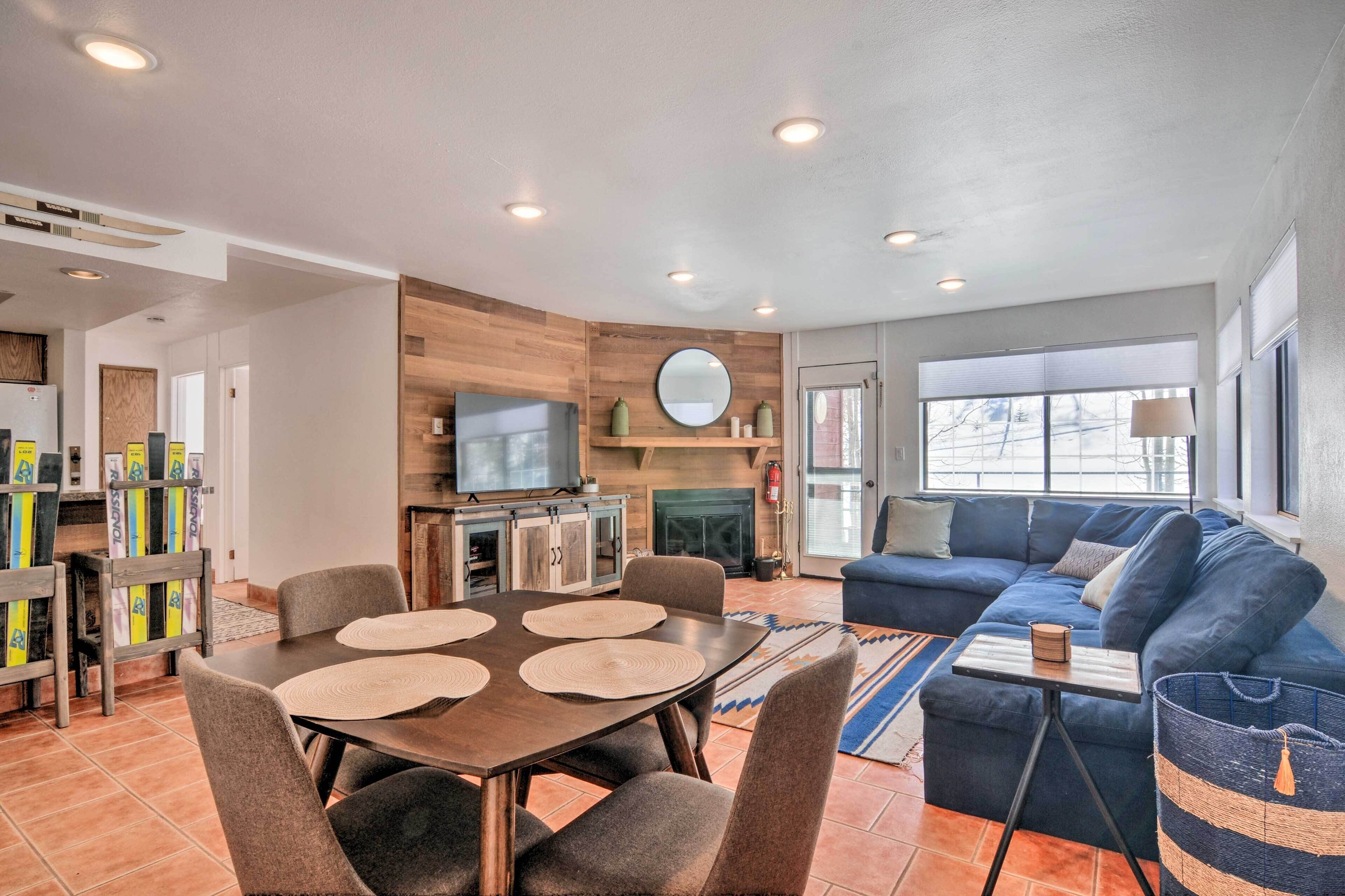 Ski-in/ski-out Brian Head Condo w/ Hot Tub!