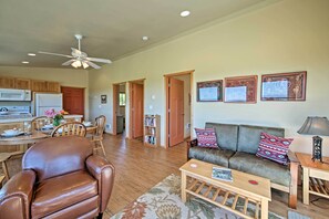 Cottage (2 Bedrooms) | Interior