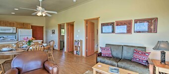 Sequim Cottage w/ Panoramic Olympic Mtn. Views!
