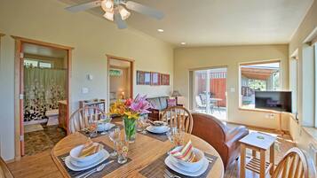 Cottage (2 Bedrooms) | Interior