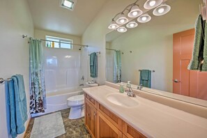 Cottage (2 Bedrooms) | Interior