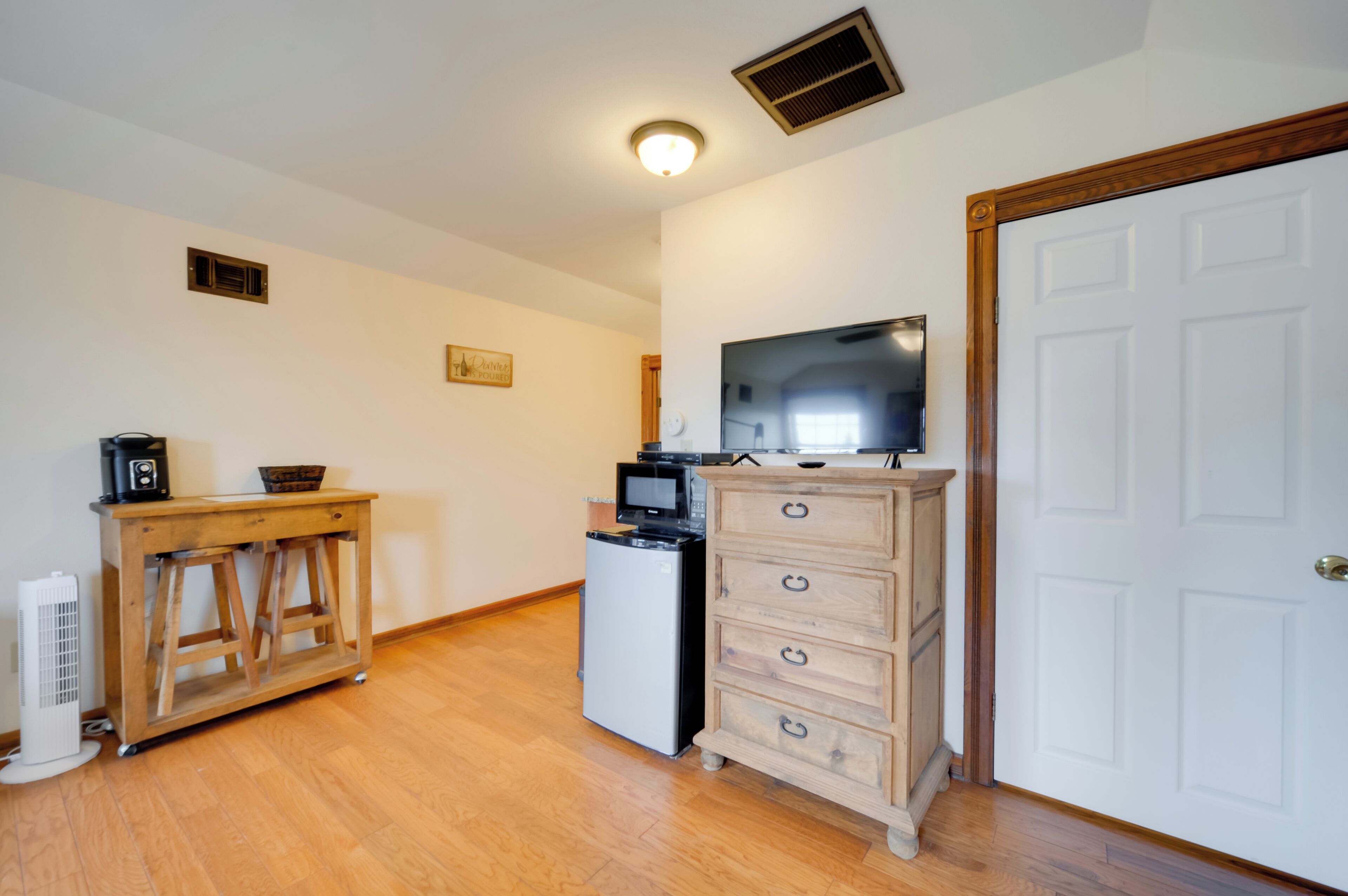 Apartment (0 Bedroom) | Bahagian dalam