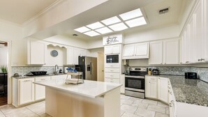 Nhà (4 Bedrooms) | Nội thất