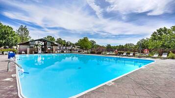 Apartment (2 Bedrooms) | Bahagian dalam