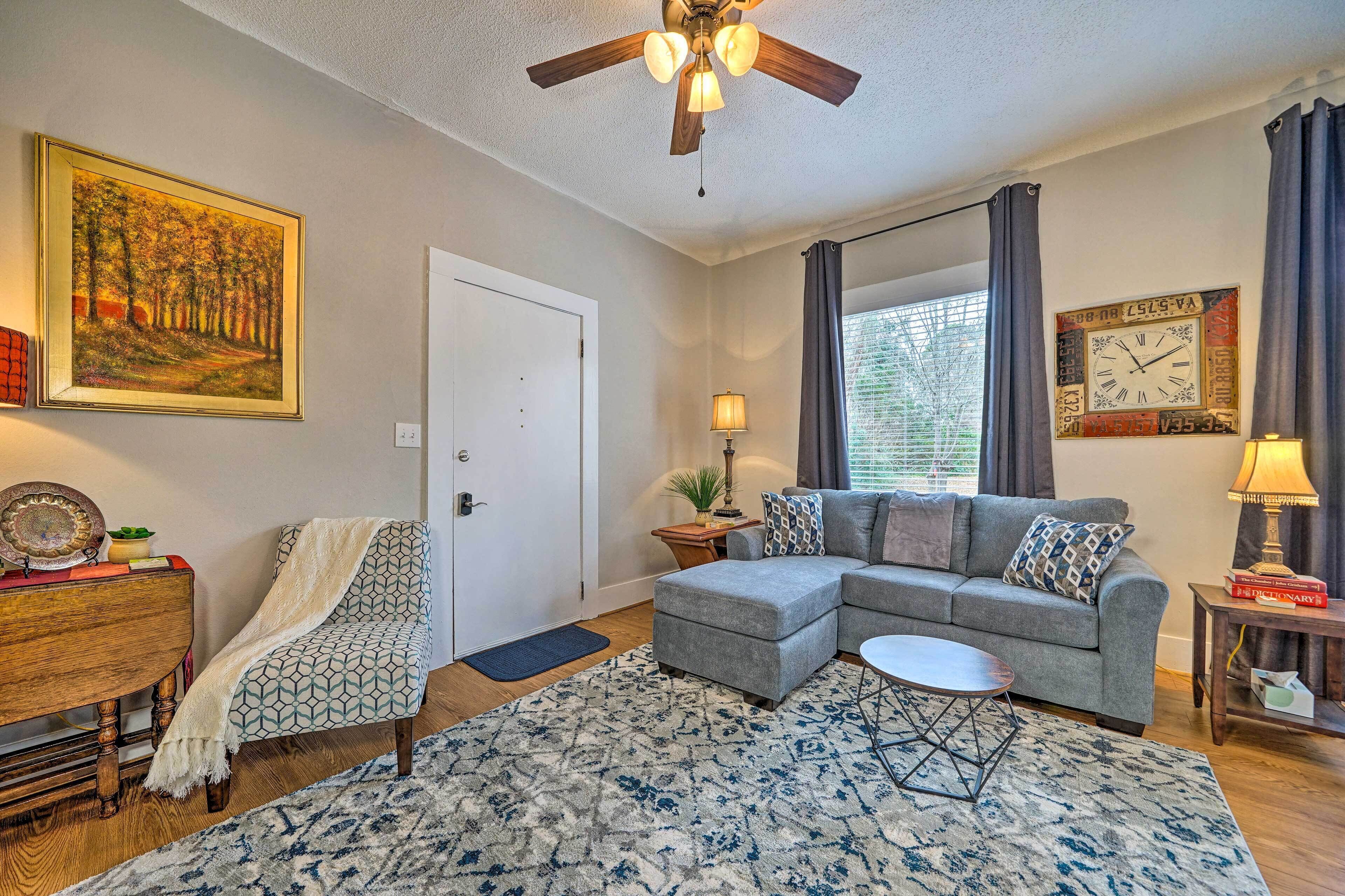 Texarkana Pet-friendly Pad w/ Fenced Backyard