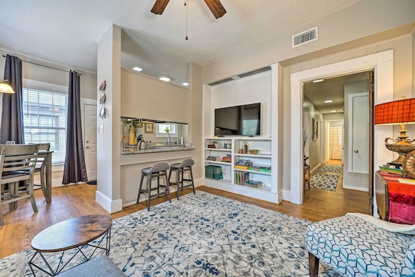 House (2 Bedrooms) | Interior - Texarkana Pet-friendly Pad w/ Fenced Backyard (Texarkana)