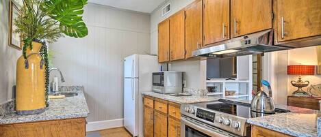 House (2 Bedrooms) | Interior