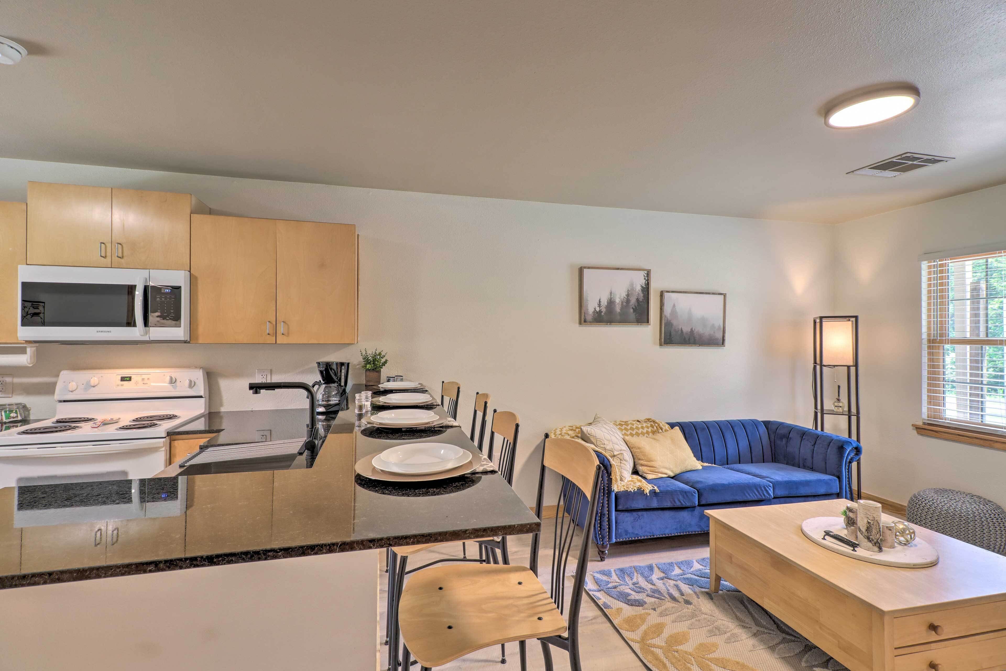 Microwave, oven, stovetop, blender